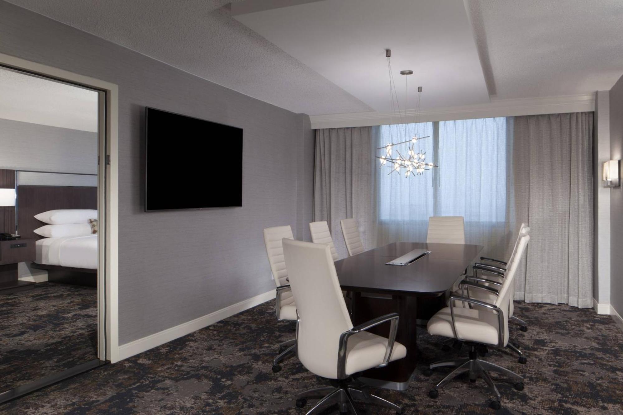 Dallas/fort Worth Airport Marriott 4*